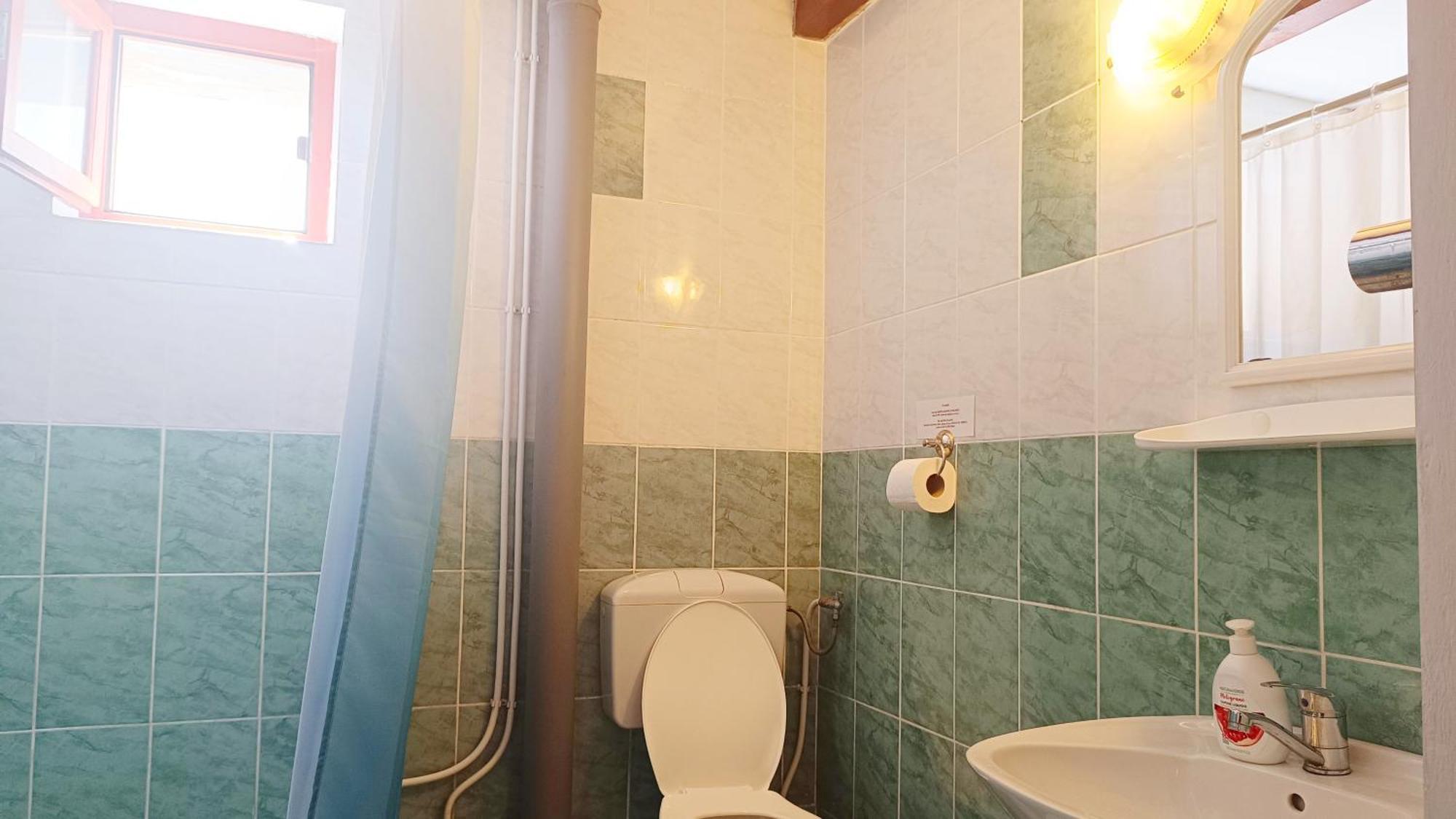 Teliucu Inferior Pensiunea Valea Cernei מראה חיצוני תמונה